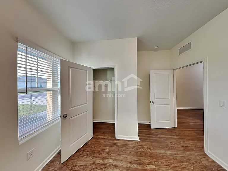 11603 Pace Bend Ct — Photo 10