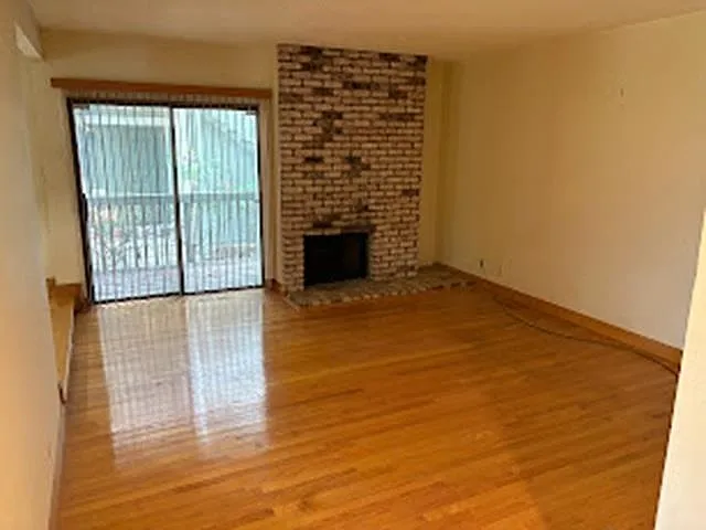 8781 Mountain Blvd #5 photo 1