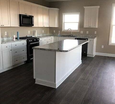 5th image of 7445 Lakeshore Dr