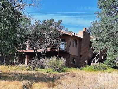 411 Old State Rd, Wofford Heights, CA, 93285