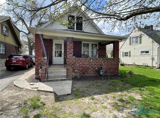 2014 Pickle Rd, Oregon, OH 43616