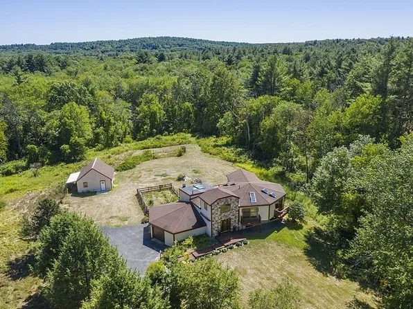 153 Middle Rd, Boxboro, MA 01719