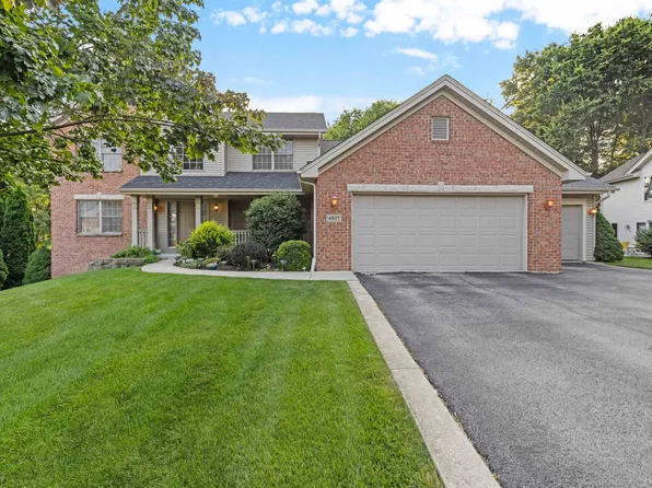 4627 Chandan Woods Dr, Cherry Valley, IL 61016