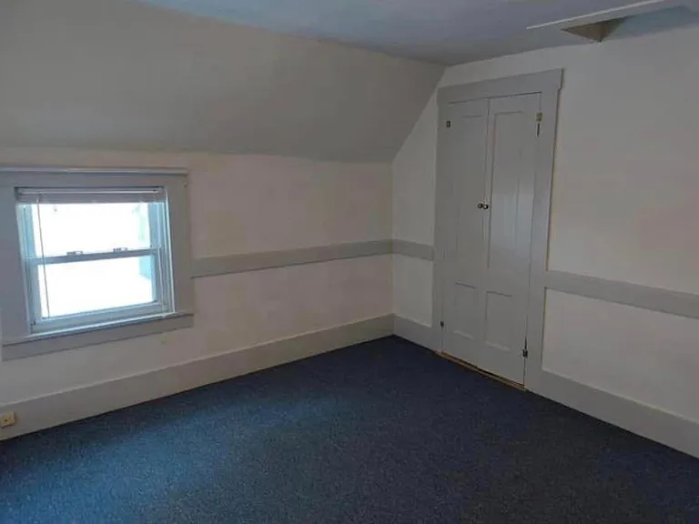 24 Cottage St #B — Photo 3