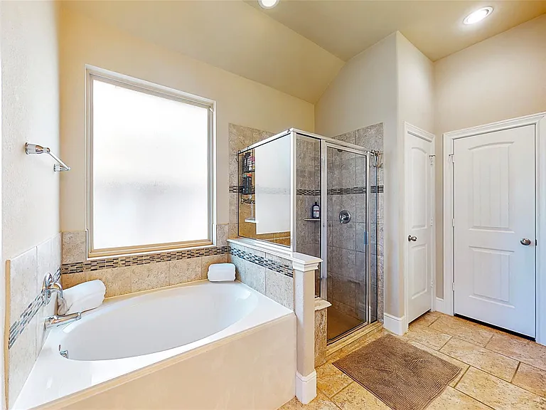 151 W Wading Pond Cir — Photo 24