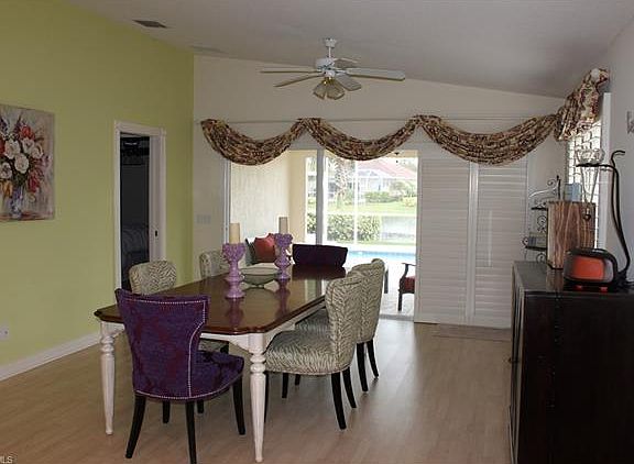 5th image of 7912 Umberto Ct