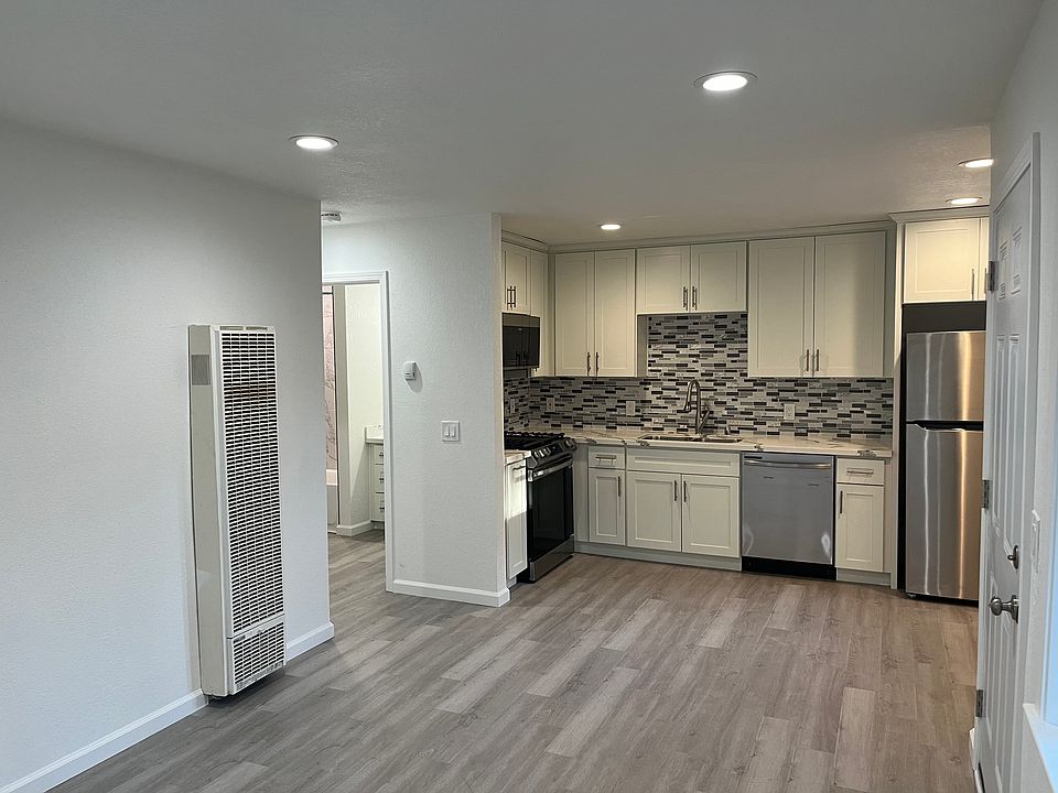 2nd image of 3697 Spruce Ave #A