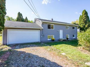 5705 N Lake Rd, Brooklyn, MI 49230