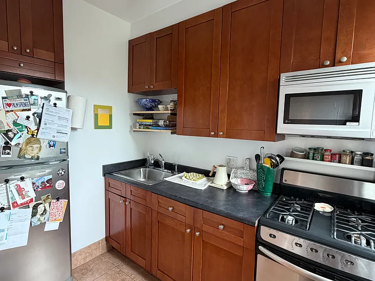 150 President St #3 — Photo 9