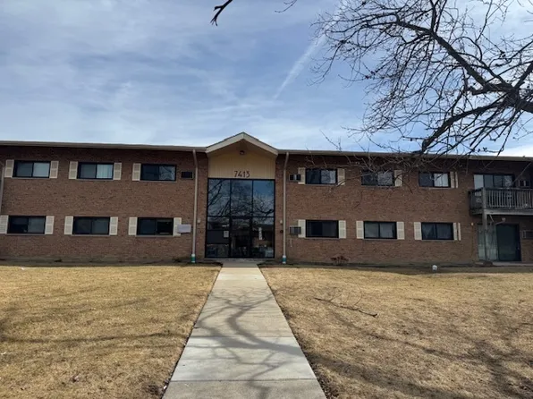 7413 Brookdale Dr #3111, Darien, IL 60561