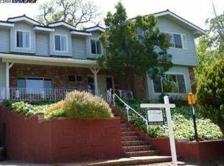 581 Happy Valley Rd, Pleasanton, CA 94566