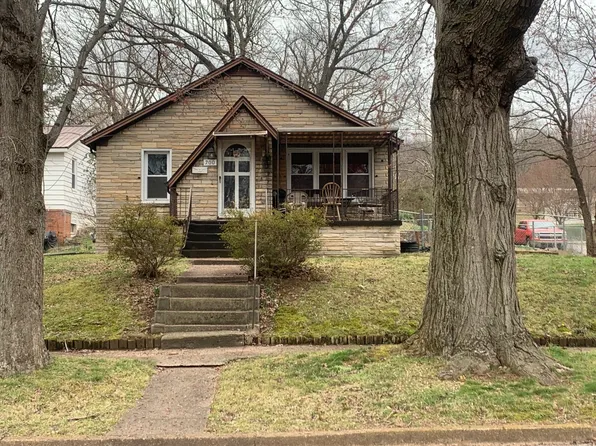 700 N 3rd St, Central City, KY 42330