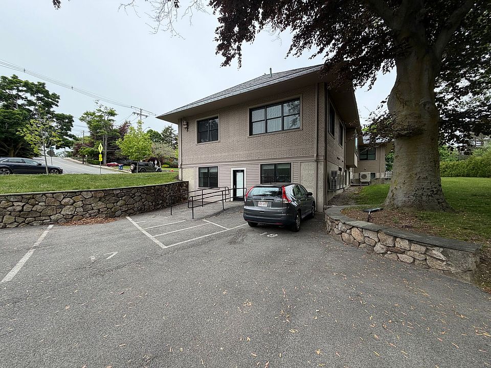 1st image of 85 Lowell St #1