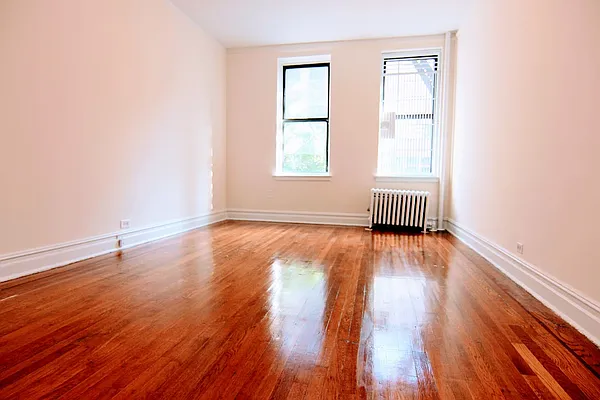 Rented by Voro, LLC | media 17