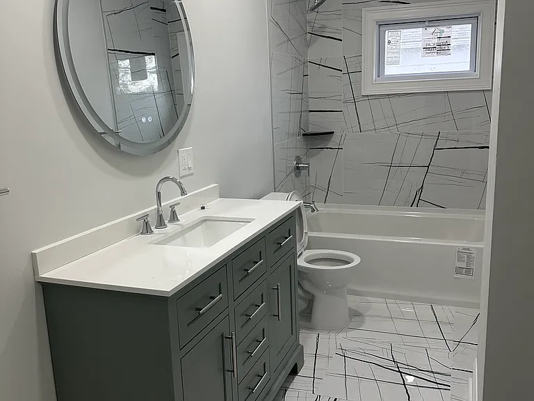 380 Main St #2 — Photo 5