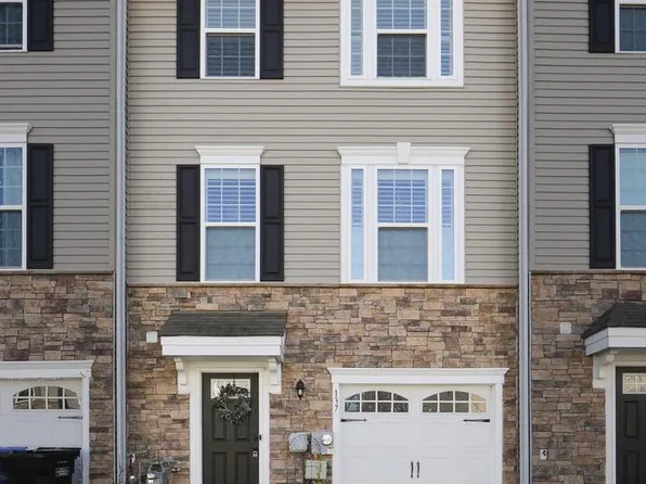 137 Meridian Ln, Sewell, NJ 08080