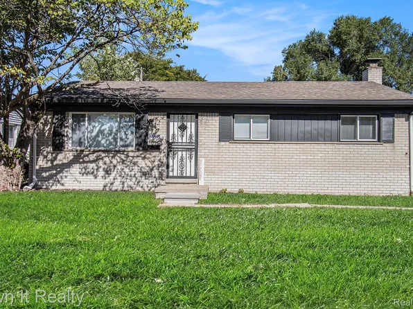34836 Michelle Dr, Romulus, MI 48174