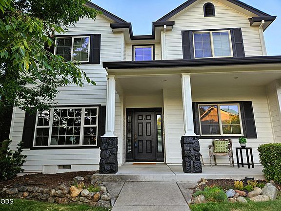 4th image of 241 Fieldbrook Ct
