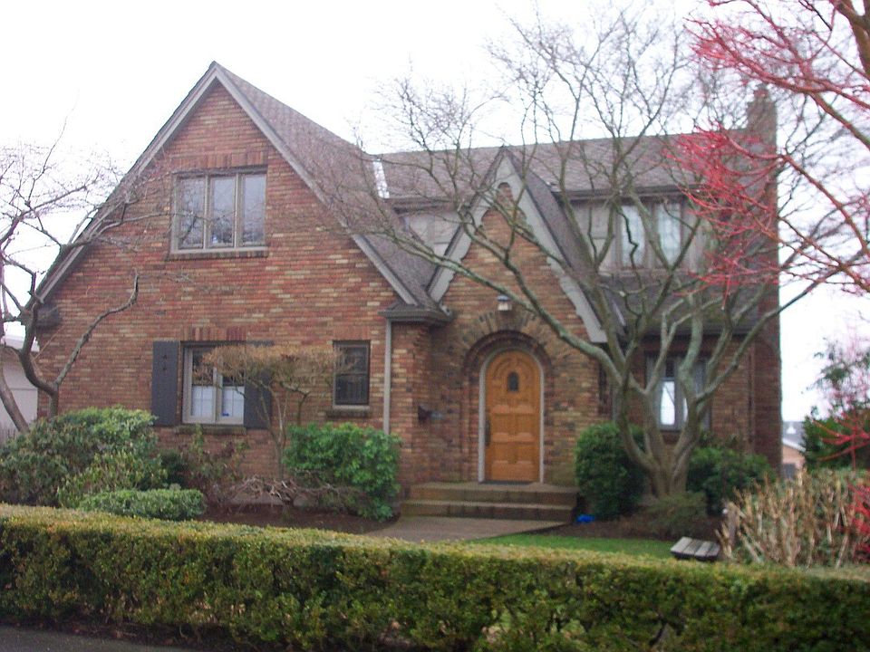 1st image of 2341 Rosemont Pl W