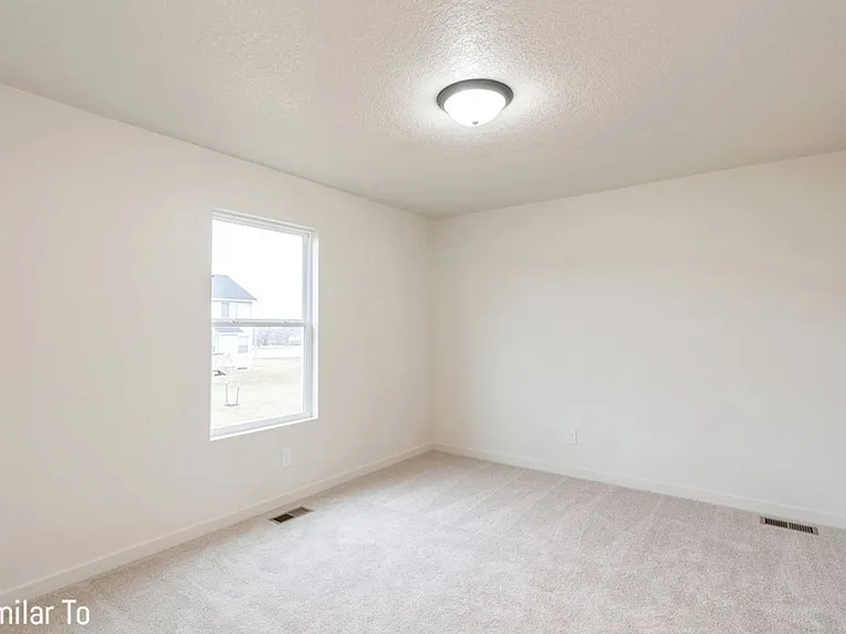 2822 20th St SW — Photo 7