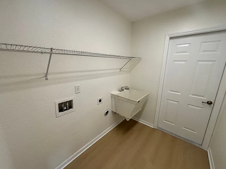 10417 SW 52nd Ct — Photo 15