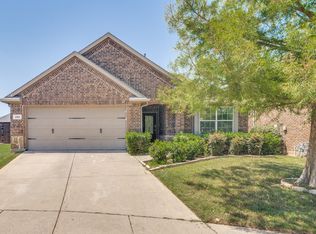 495 Chandler Ct, Fate, TX 75189