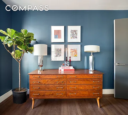 Rented by Compass | media 52