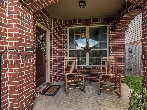4th image of 6872 Dogwood Cliff Ln