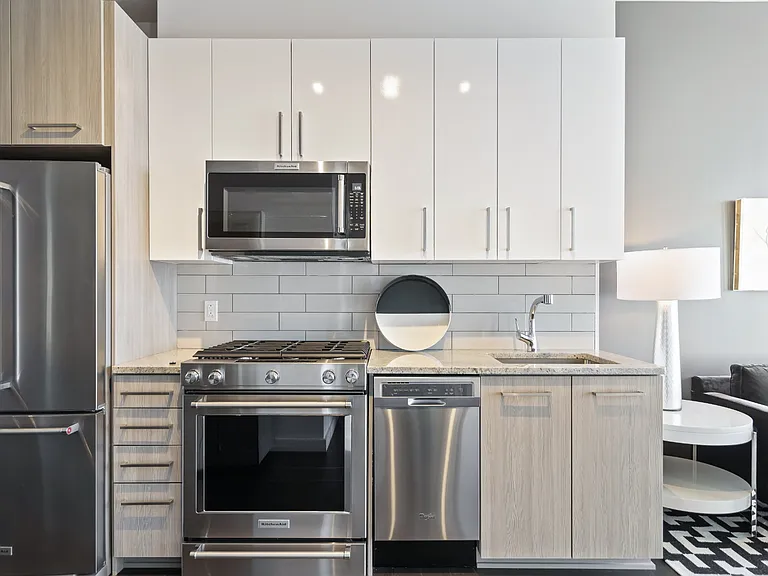 515 Church St #4302 — Photo 14