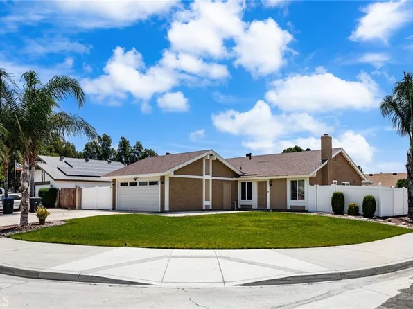 11230 Peachtree Pl, Riverside, CA 92505