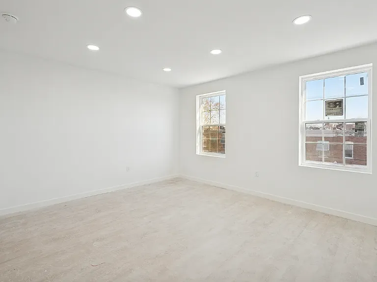 51 Farson St #A1 — Photo 6
