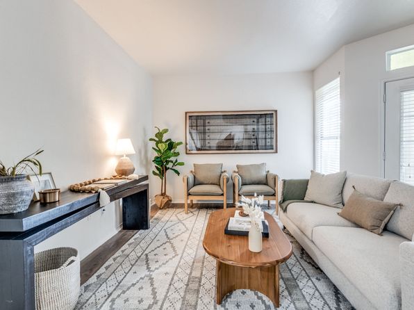 8054 Exchange Dr #525
