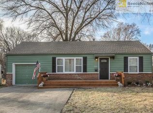11221 W 67th Ter, Shawnee, KS 66203