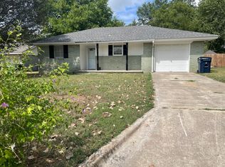 1233 Bernard St, Ada, OK 74820
