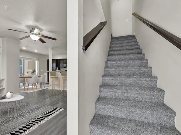 Centerpoint Townhomes