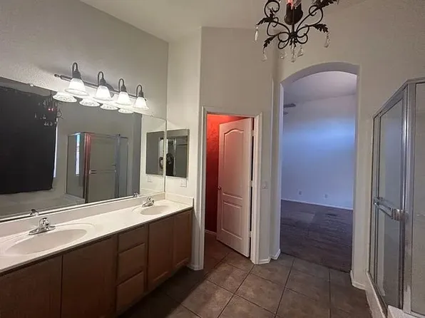 3861 E Redfield Ct, Gilbert, AZ 85234