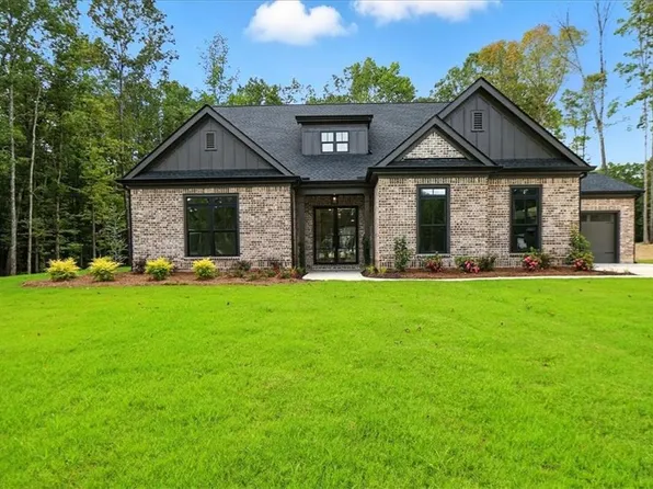 262 Blake Ln, Winder, GA 30680