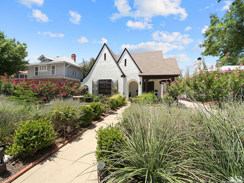 1st image of 315 W Huisache Ave