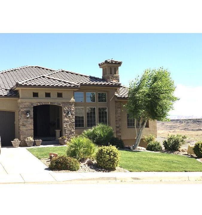 Located in desirable Tonaquint Terrace neighborhood.