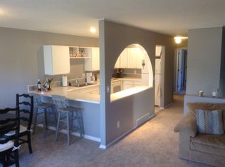 6504 Ives Ln N, Maple Grove, MN 55369