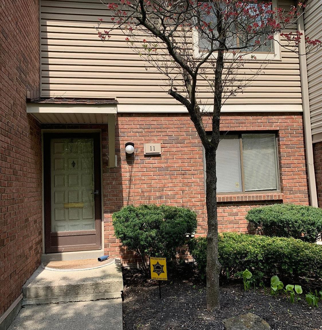 11 Woodview Ct, Cincinnati, OH 45246 Zillow