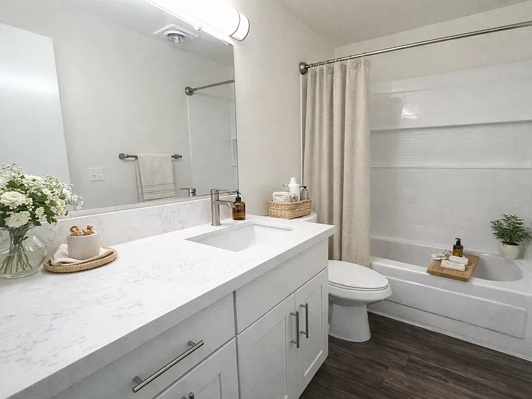 Apartment 407 - Virtually Staged