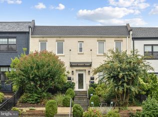 220 T St NE #3, Washington, DC 20002