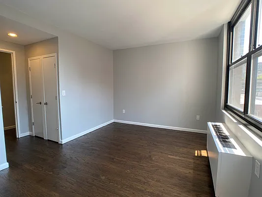 Rented by Tourma Realty LLC | media 9