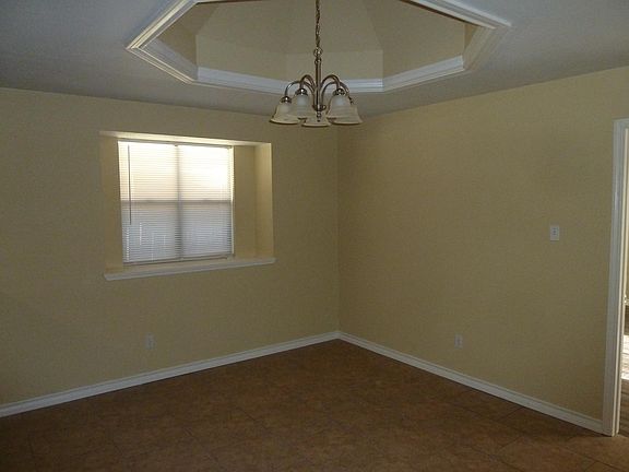 4th image of 4310 Aspen Grove Dr