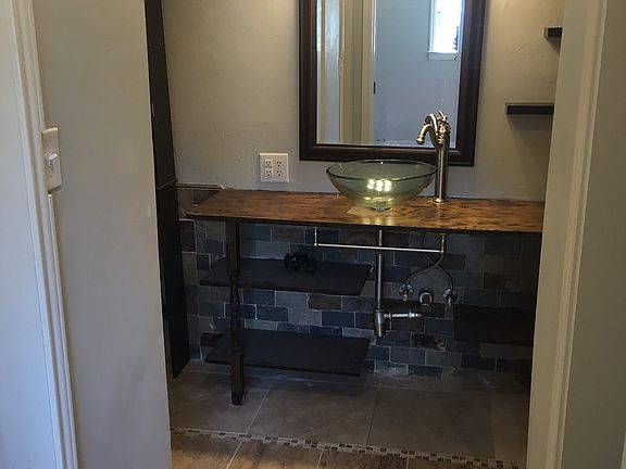 Master, Heated Marble Floors