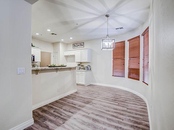 4th image of 7445 E Eagle Crest Dr Unit 1060