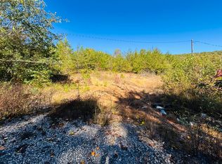 9999 Shelby Hurst Rd, Williamsburg, KY 40769