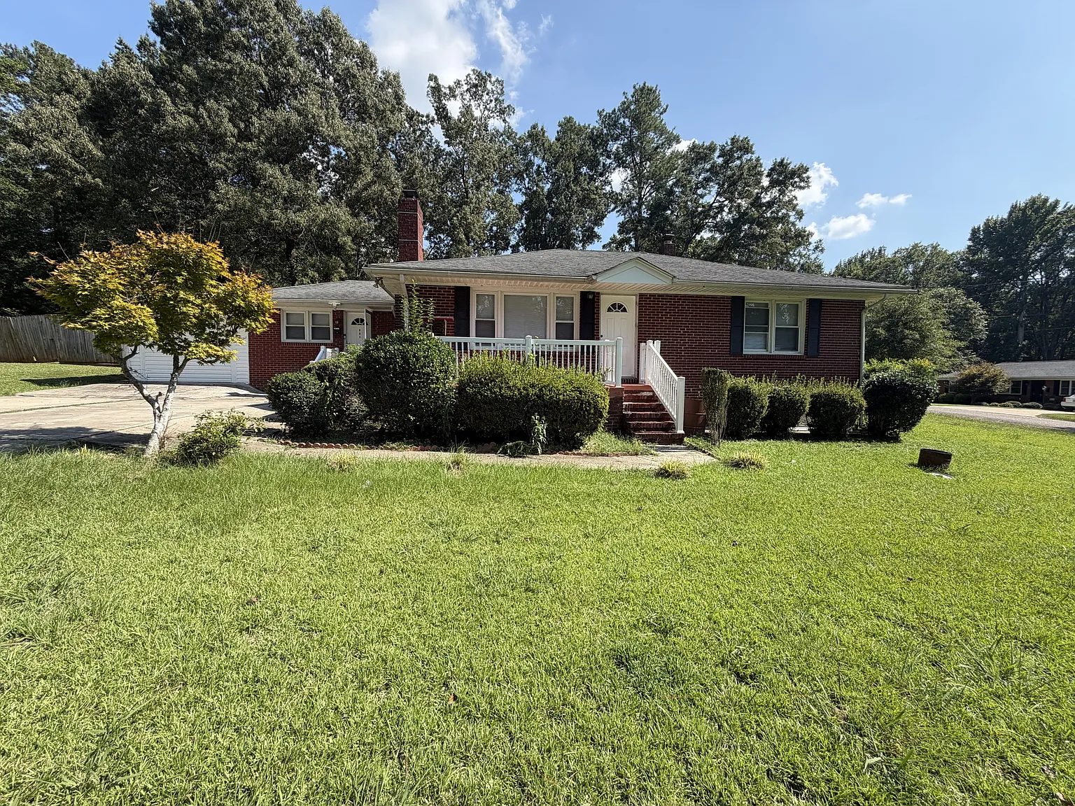 604 Willow Street - 1 — Photo 1