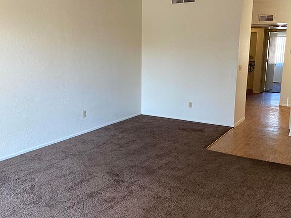 2nd image of 2837 E Marconi Ave #201